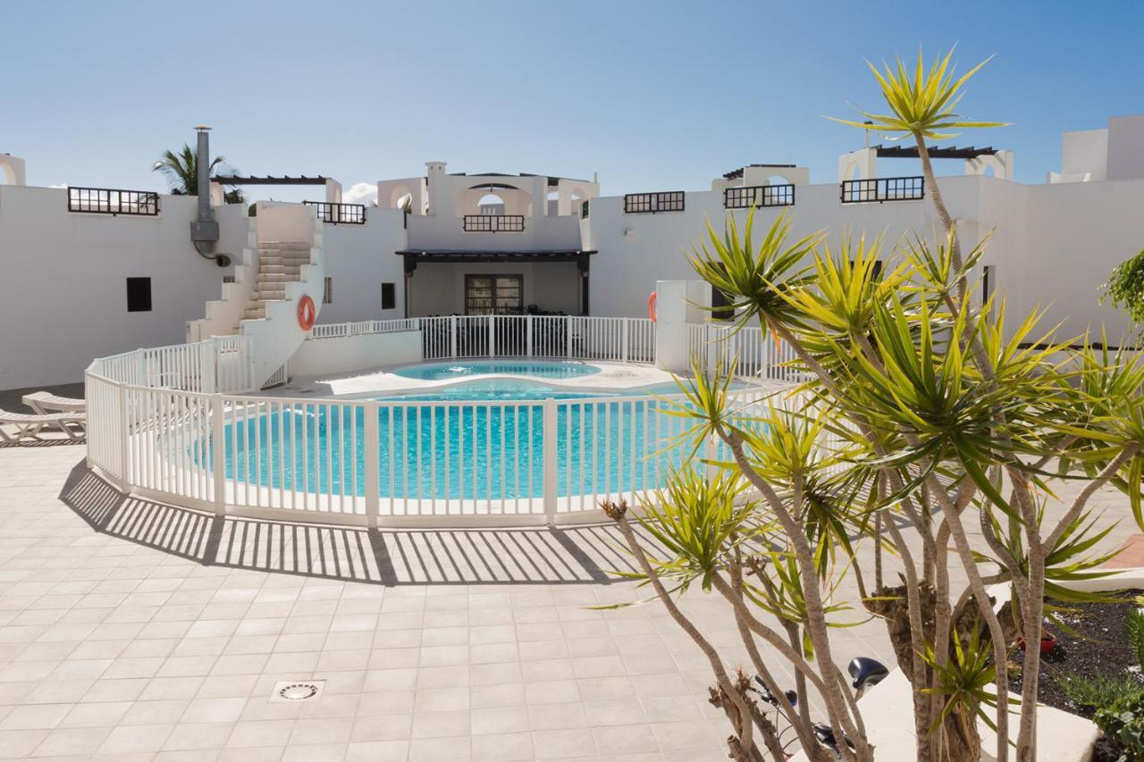Apartamento Golden Teguise 2 Con Vistas Al Mar Apartment Коста Тегисе Екстериор снимка